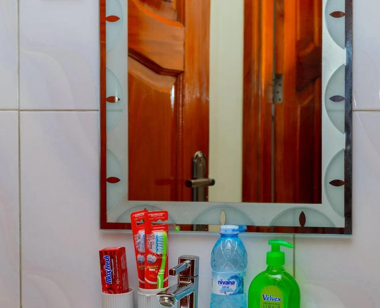 Barksdale Cheap Homes In Kisasi With Ac, Wi-Fi & Netflix Kampala 0*,  Uganda